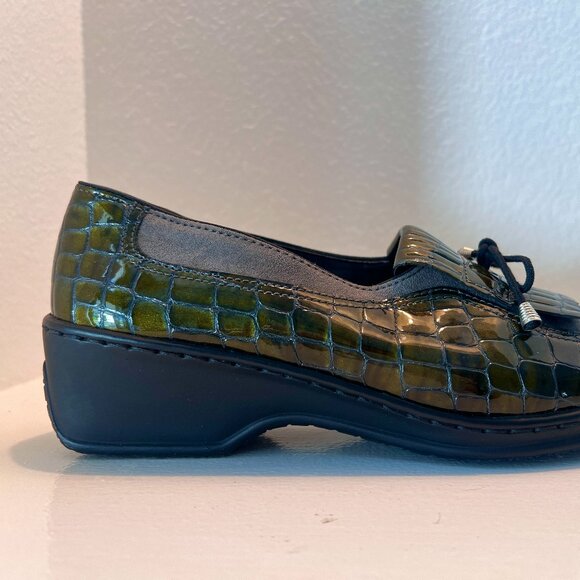 NWOT - Ara - Kiltie - Loafer Black & Green Gray Leather Alligator Print - Size 9 - Picture 4 of 12